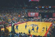 湖人旧将伍德遭遇入室抢劫，伍德 nba