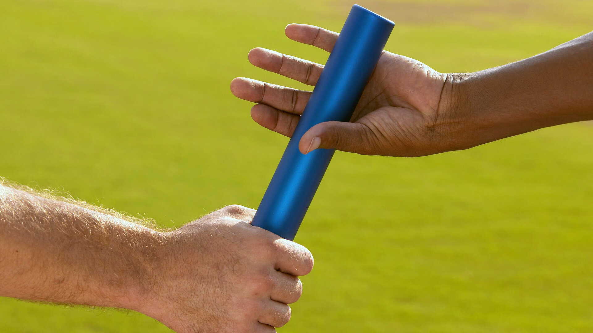 李恩：全黑队中场的“战术大师”，无论是防守还是进攻都游刃有余